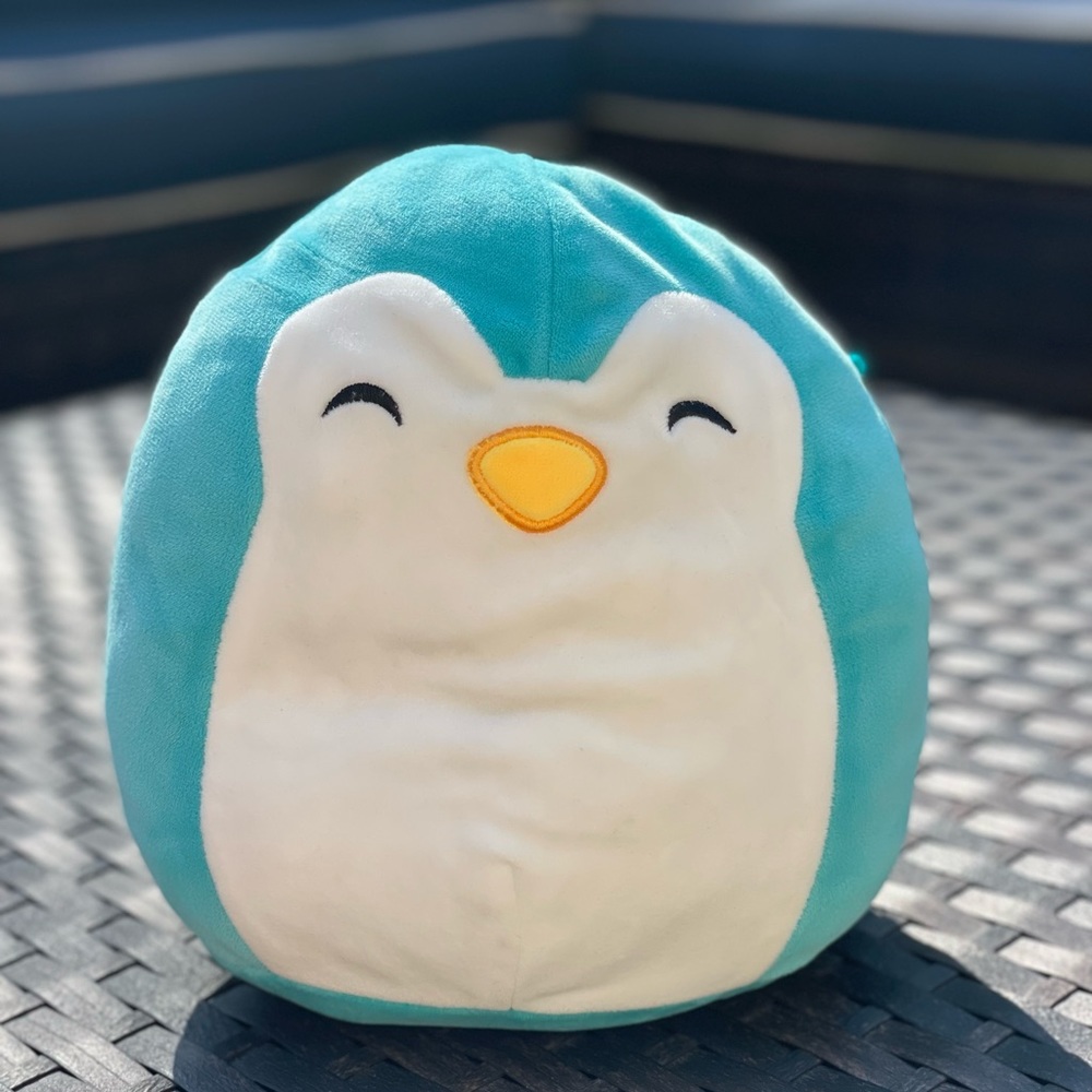8 inch Squishmallow Tanner Teal Penguin
